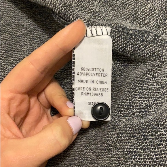 Button up sweatshirt with hood - Picture 5 of 5